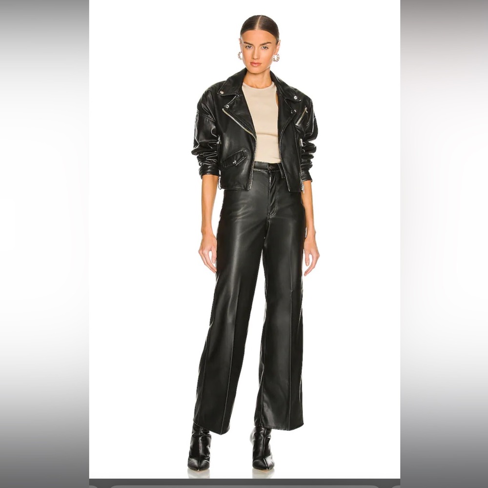 Levi’s 70s Flare Faux Leather Pant in Leather Night 31 large